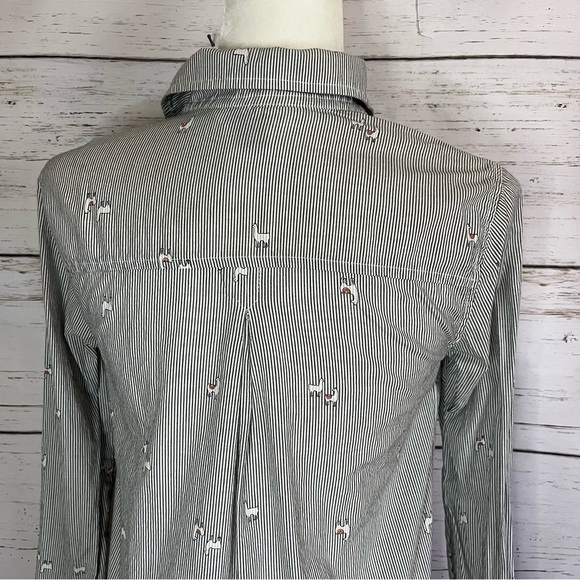 Llama print button down - Picture 5 of 9